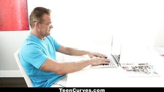 TeenCurves - Step-Dad Catches Daughter Twerking For Social Media